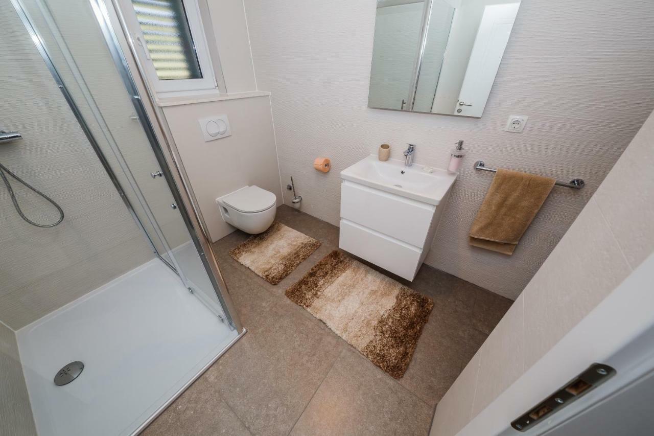 Villa Milena-With A Pool Trogir Exterior photo