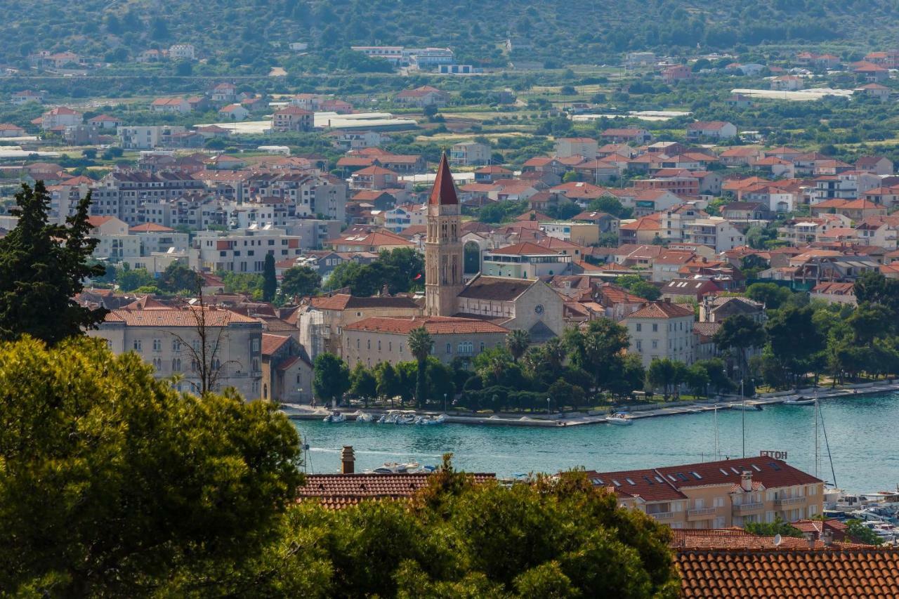Villa Milena-With A Pool Trogir Exterior photo